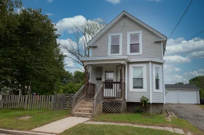 119 Everett Ave 1