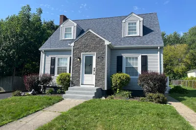 236 Hooper St 1