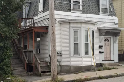 24 Nichols St 1