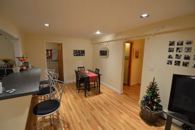 94 Pleasant St #1 1