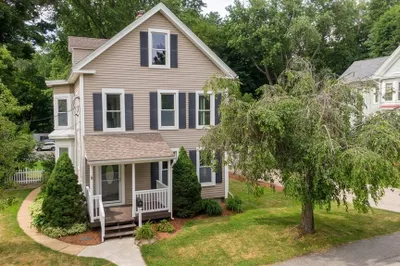 5 Irving St 1