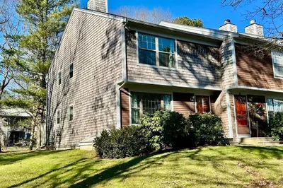 195 Falmouth Rd #1A 1