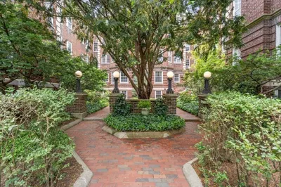 41 Linnaean St #46