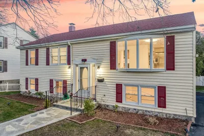 108 Woodley Ave