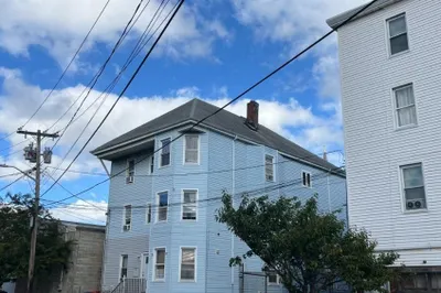 47 Holly St 1