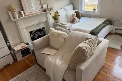47 S Russell St #4 1