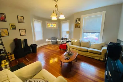 28 Clarkson St #1