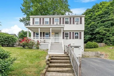 14 Beacon St 1