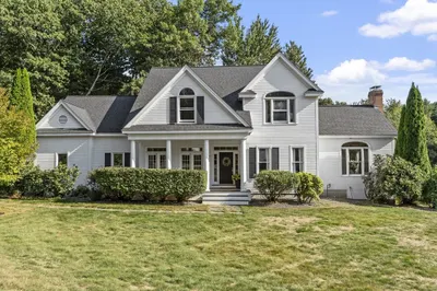 143 Nashaway Rd 1