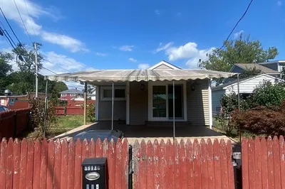 115 Gardner Avenue