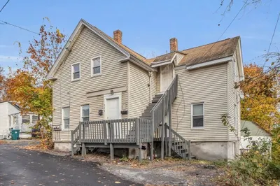 246 Beacon Street 1