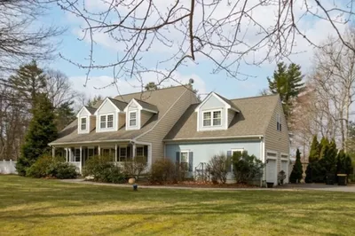 279 Fisher Rd 1