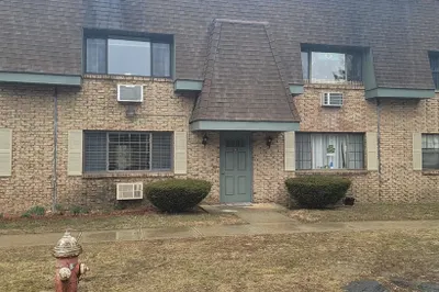 549 Russell Rd #10B