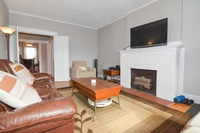 1251 Commonwealth Ave #4