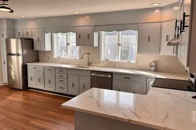 72 Edward St #2