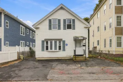 125 Maywood St 1