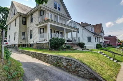 21 Wollaston Ave
