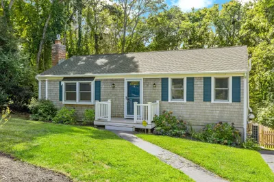 11 Warwick Way 1