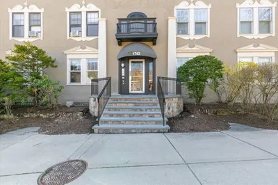 1742 Commonwealth Ave #2 1