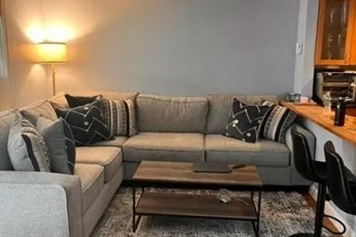 153-155 W 6th St #3 1