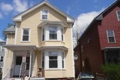 21 Kelly Rd #1 1