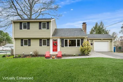 674 Trull Rd 1