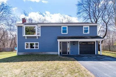 25 Longmeadow Rd 1