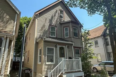 7 Dell St