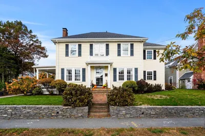 333 Eliot St 1