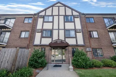 151 Bittersweet Ln #227 1