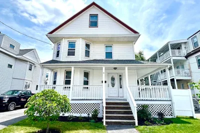 9 Dolphin Ave