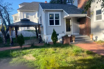 4 Junior Ave