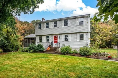 11 Spruce Rd 1