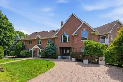 90 Mountwood Rd 1