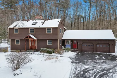 60 Overlook Dr