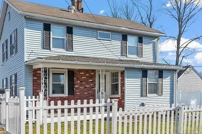 5 Eaton Pl 1