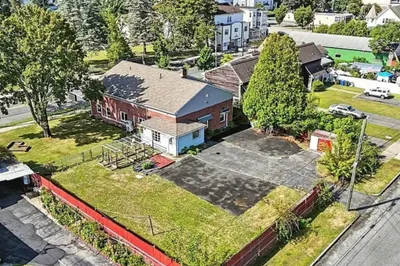 222-224 Main St 1