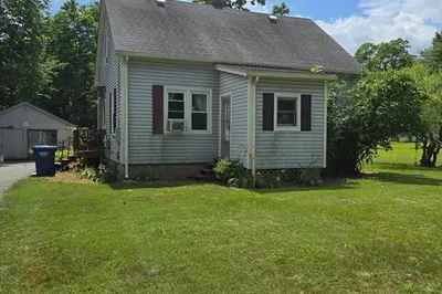 30 Gunn Rd 1