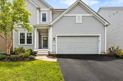 33 Skyhawk Cir 1