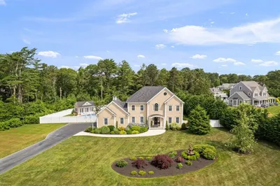 17 Norse Pines Dr 1