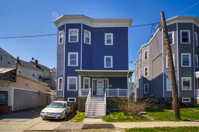 10 Redfield St #2 1