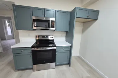 68 Newton St #2 1