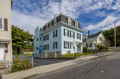 35 Shelby St