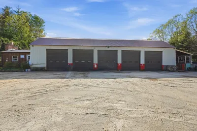 383 Westhampton Rd 1