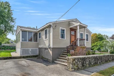 41 Oakland St 1