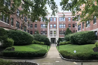 141 Englewood Ave #37