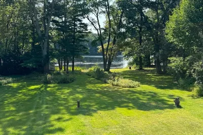 12 Shore Drive