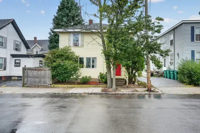 21 Sachem St 1