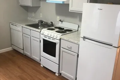 16 Lincoln Street #2