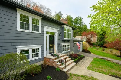 115 Pilgrim Road 1
